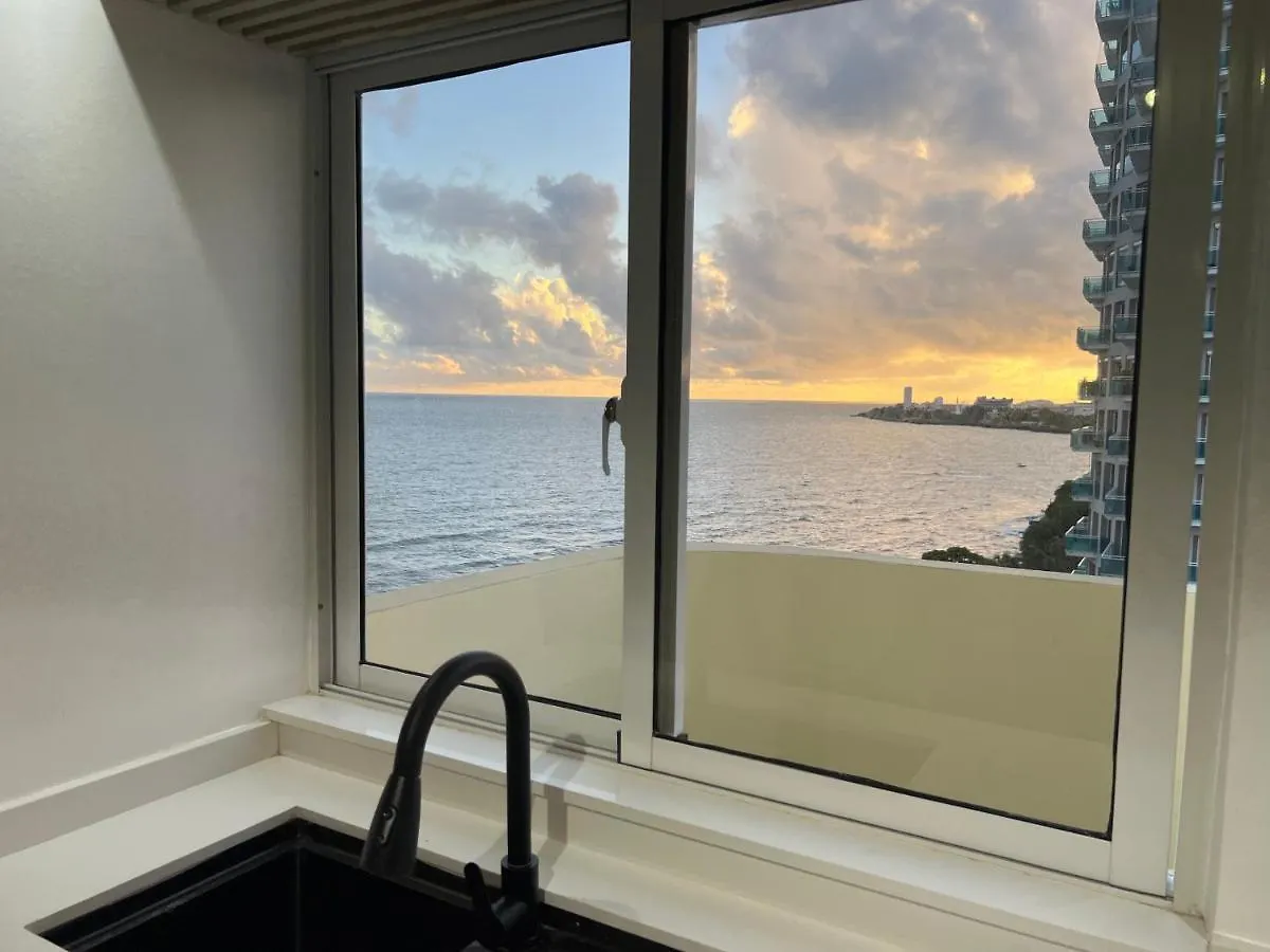 شقة سانتو دومينجو  في Luxury Apartament Ocean Front